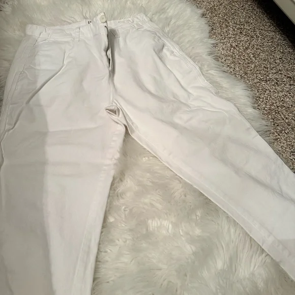 GAP Girlfriend Chinos - Picture 2 of 6